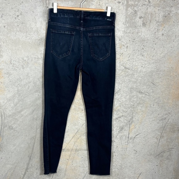 Mother High Waisted Looker Ankle Fray in Last Call Jeans - Picture 3 of 11